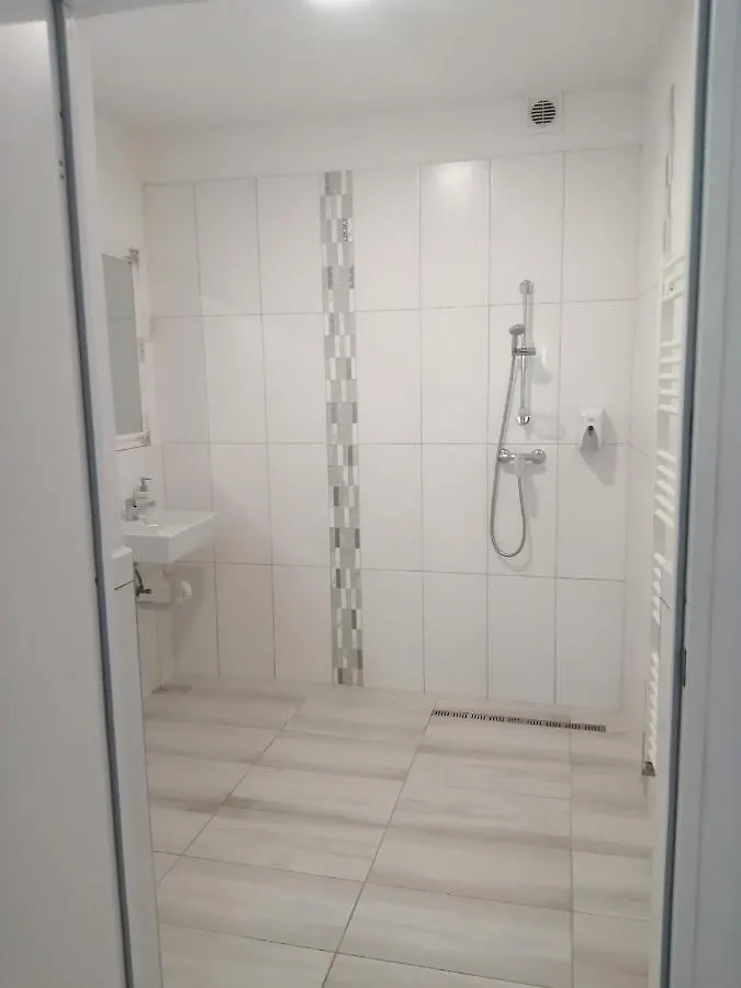 Filsdeger Haz - Central Rooms & Apartmans Oda ve Kahvaltı