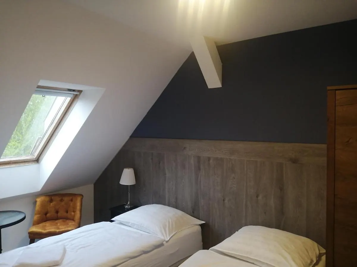 ** Frühstückspension Bed and Breakfast Filsdeger Royal Panzió Ungarn
