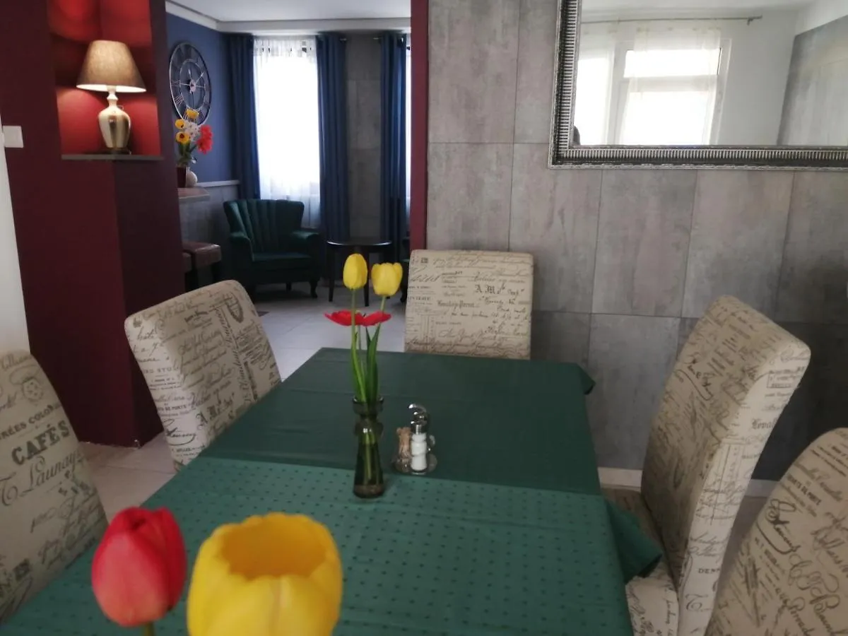 Filsdeger Royal Panzio Bed & Breakfast Hungary