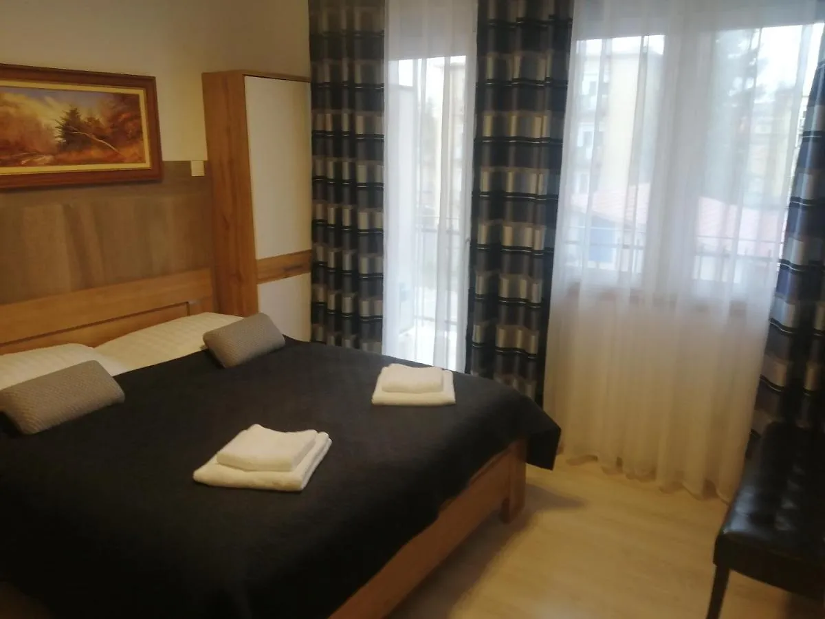 Filsdeger Royal Panzio Bed & Breakfast Eger