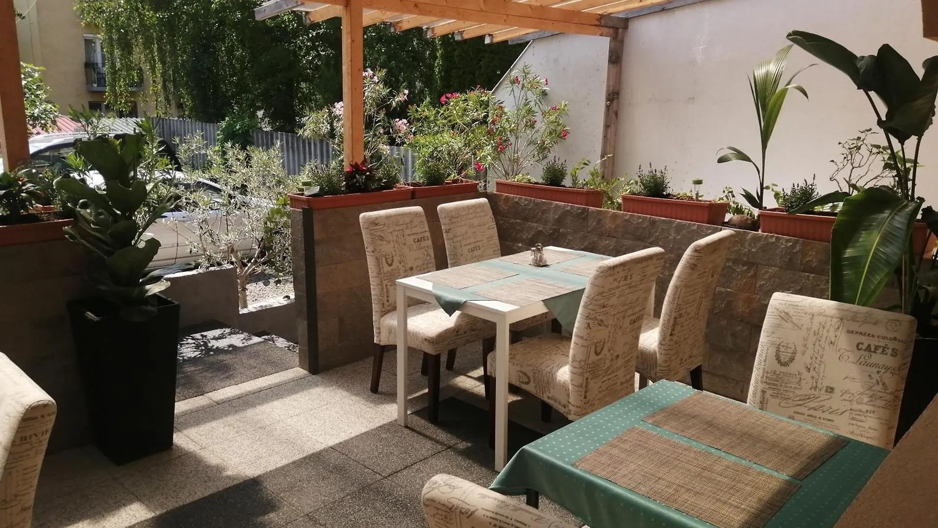 ** Bed & Breakfast Filsdeger Haz - Central Rooms & Apartmans Hungary